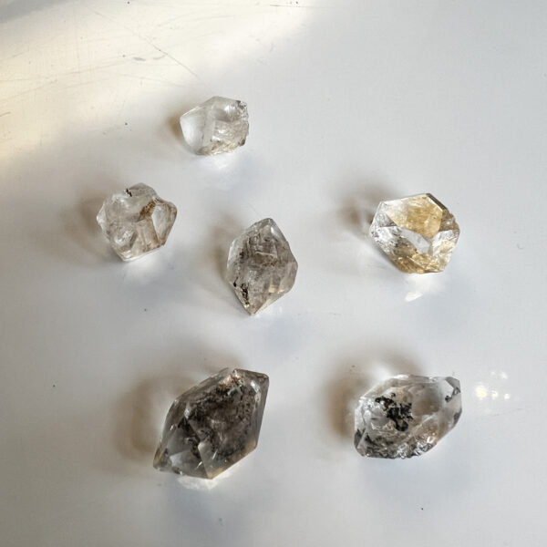 Herkimer diamond for dream work & dimensional travel - Image 2